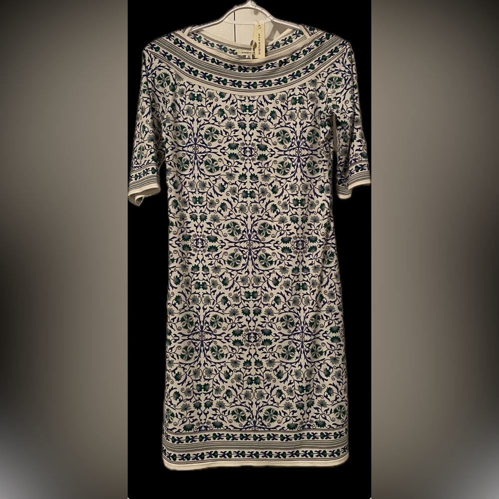NWT - MAX STUDIO DRESS - size M